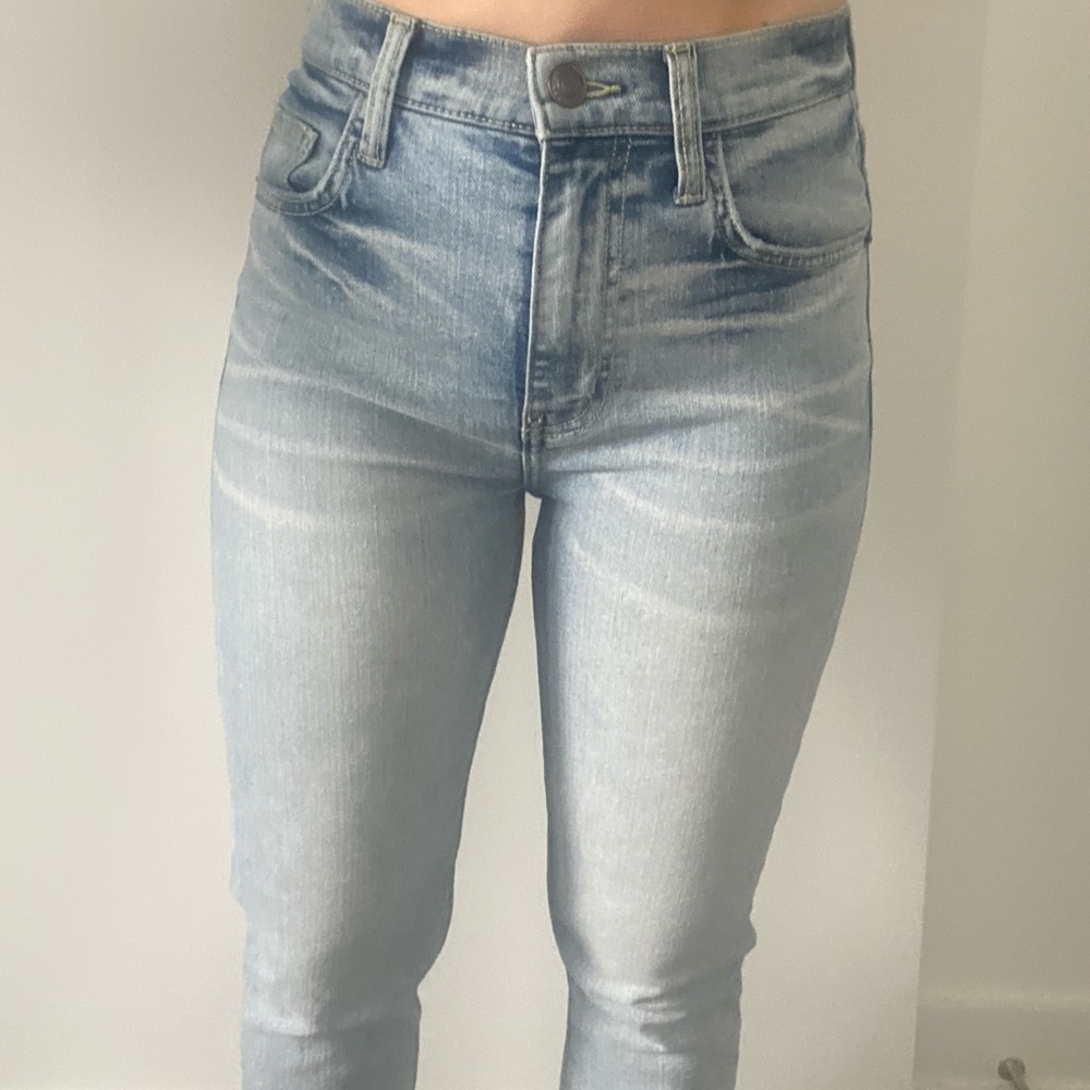 Current Elliott Slim Cropped Jeans - Picture 5 of 7
